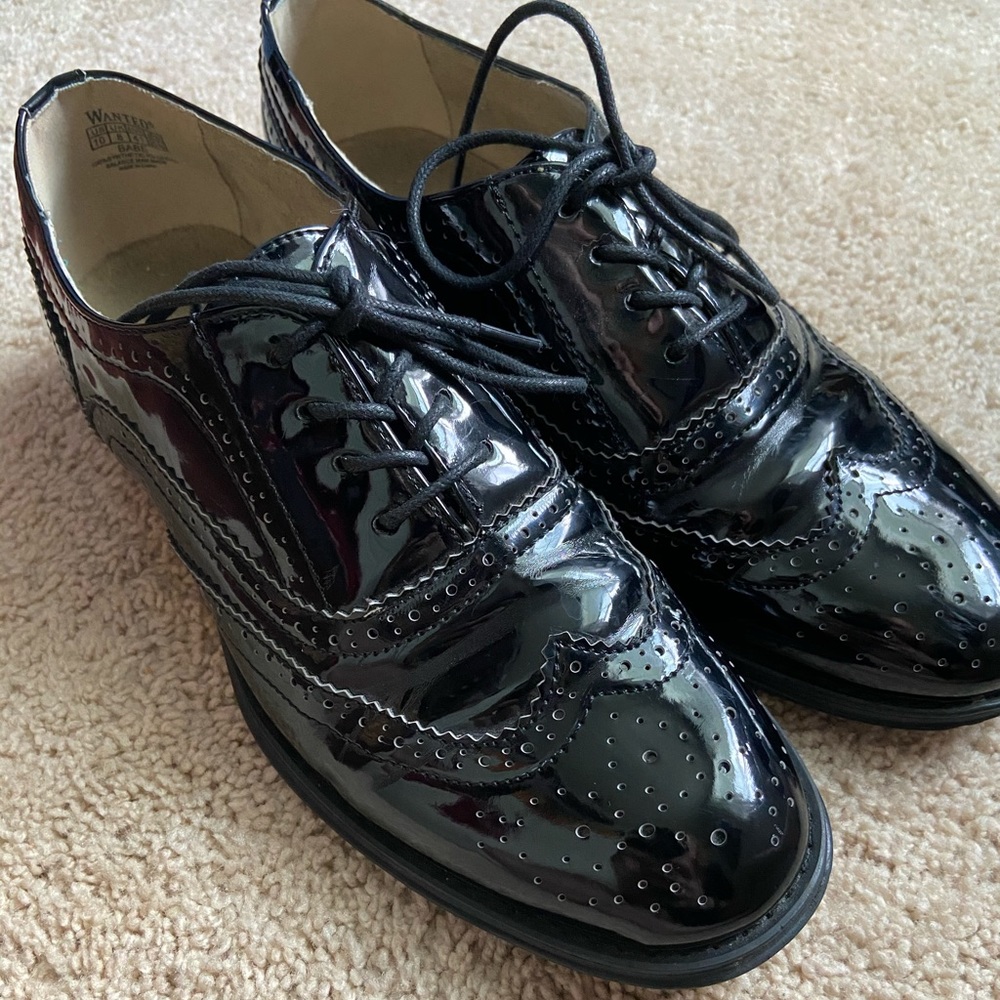 Wanted Dress Shoes Size 10